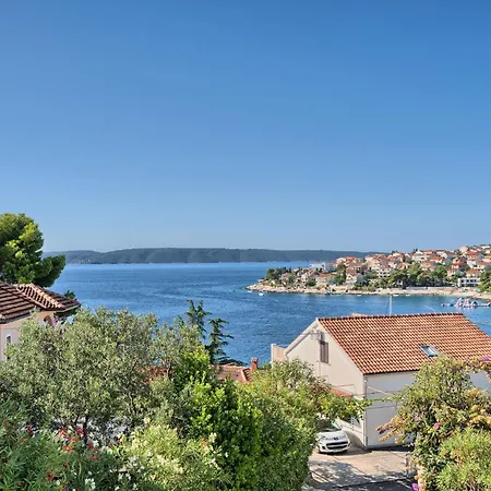 In Okrug Gornji Mit Privatem Pool By Interhome Trogir