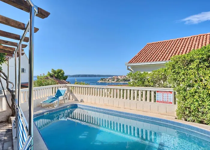 In Okrug Gornji Mit Privatem Pool By Interhome Trogir