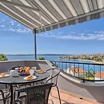 Apartment In Okrug Gornji Mit Privatem Pool By Interhome Trogir