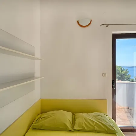 In Okrug Gornji Mit Privatem Pool By Interhome Apartment