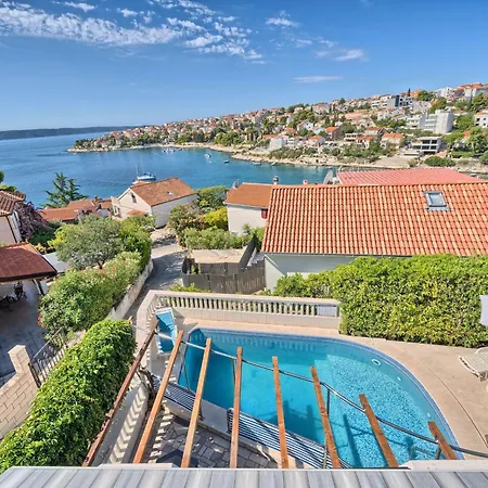 In Okrug Gornji Mit Privatem Pool By Interhome Апартаменты