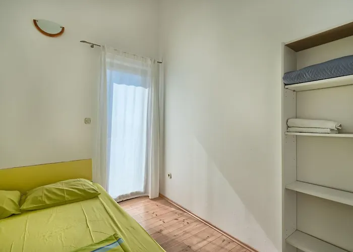 In Okrug Gornji Mit Privatem Pool By Interhome * Trogir